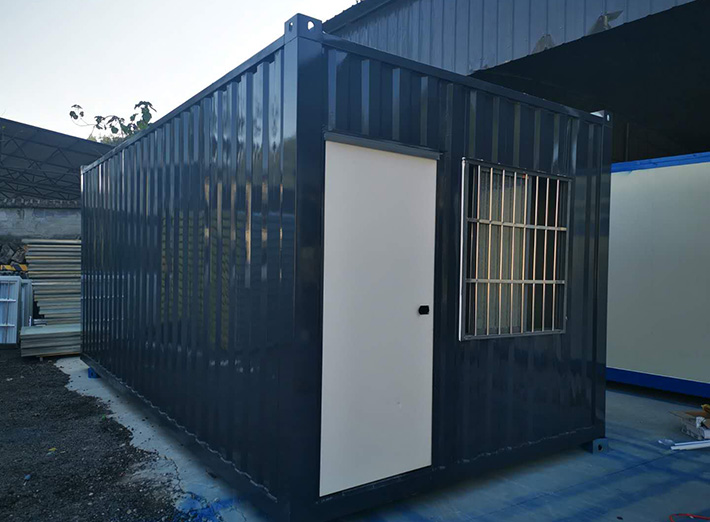 集（jí）裝箱001